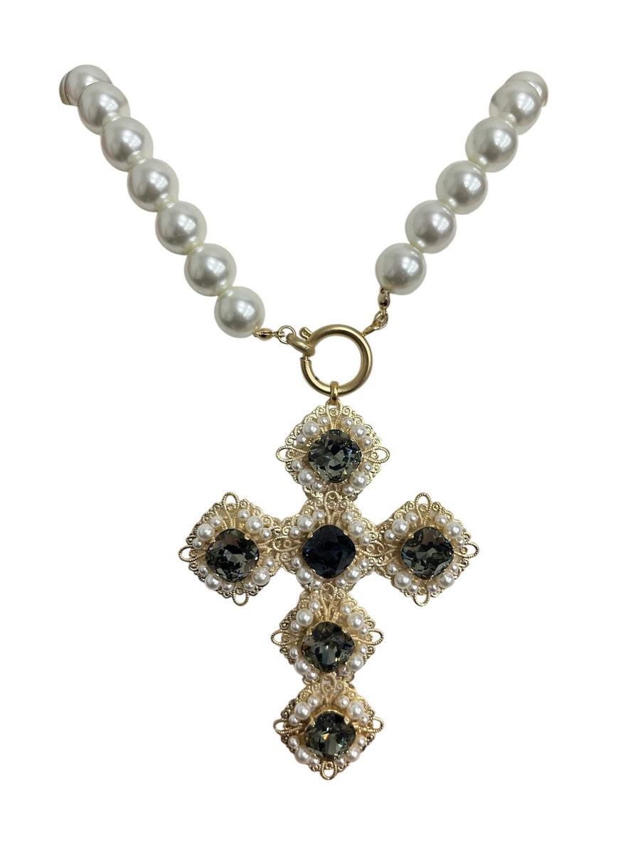 Collana in perle e Croce in Strass