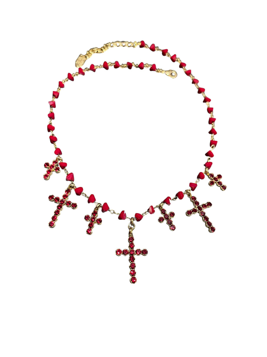 Collana Red Cross