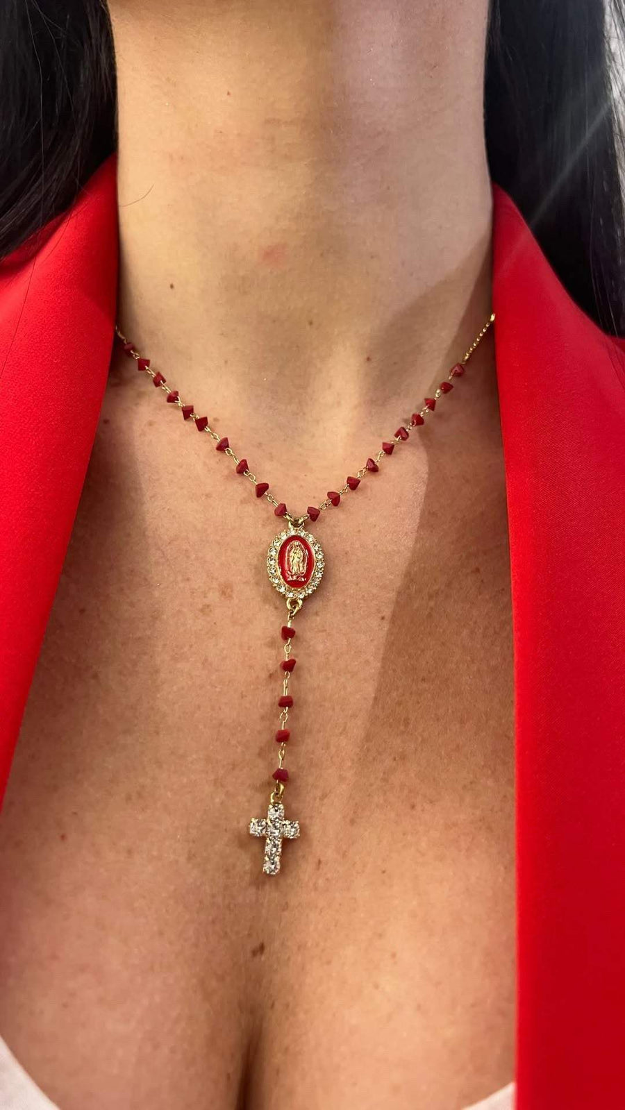 Collana rosario e Madonnina