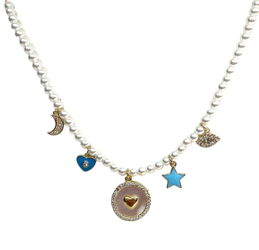 Collana perline e charm cuore