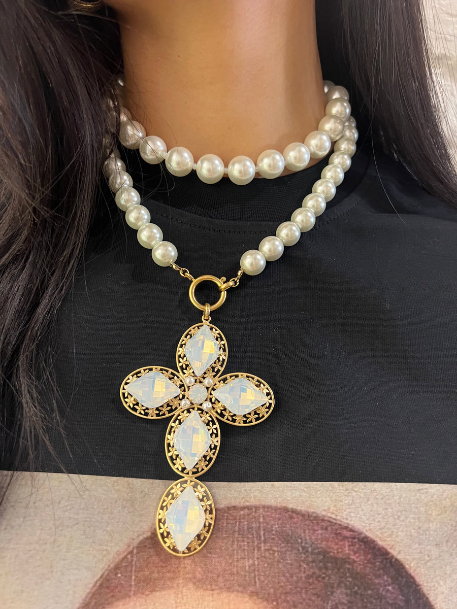 Collana girocollo perle e croce rombi