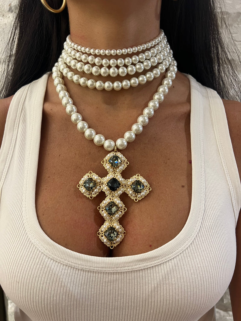 Collana girocollo perle e croce - Alessandra Avallone