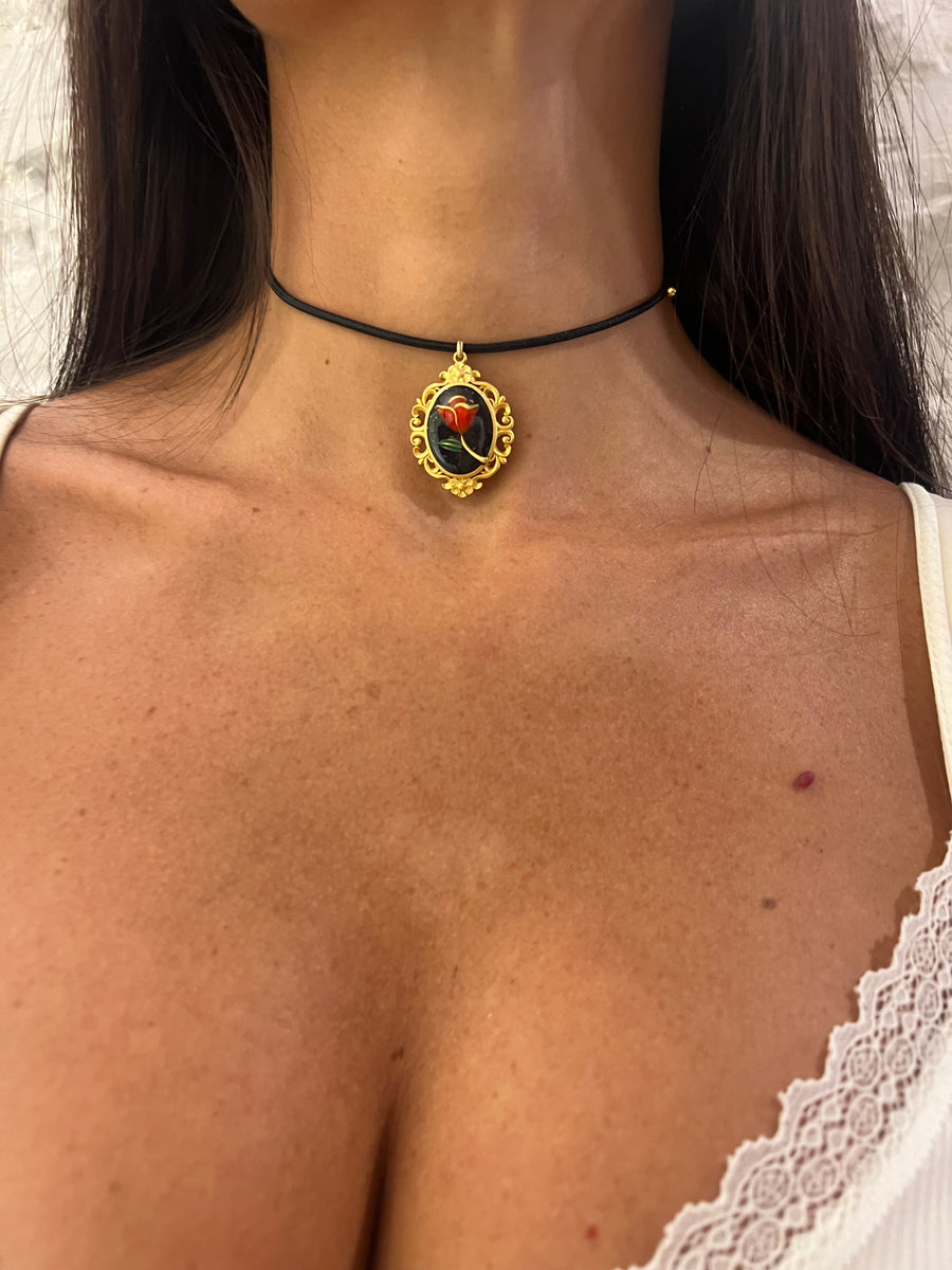 Choker laccio con ciondolo Portrait  Rosa