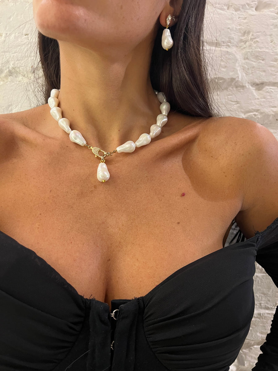 Collana con perle barocche