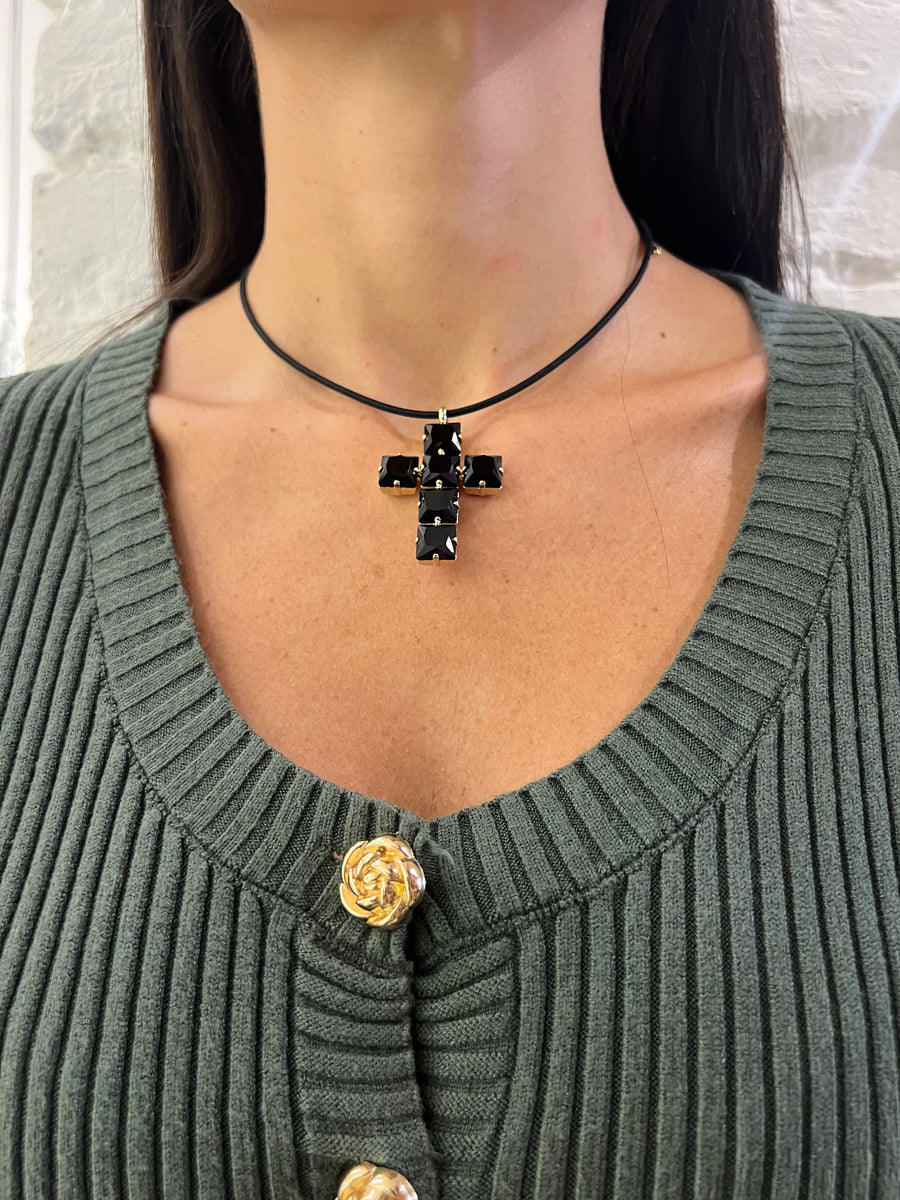 Collana laccio calamita con croce