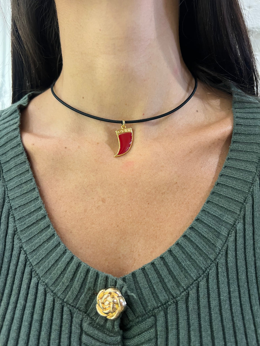 Collana laccio calamita con charm