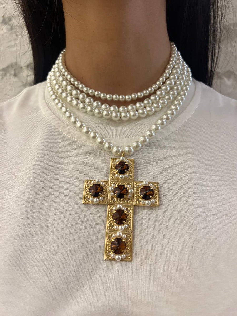 Collana girocollo perle e croce squadrata