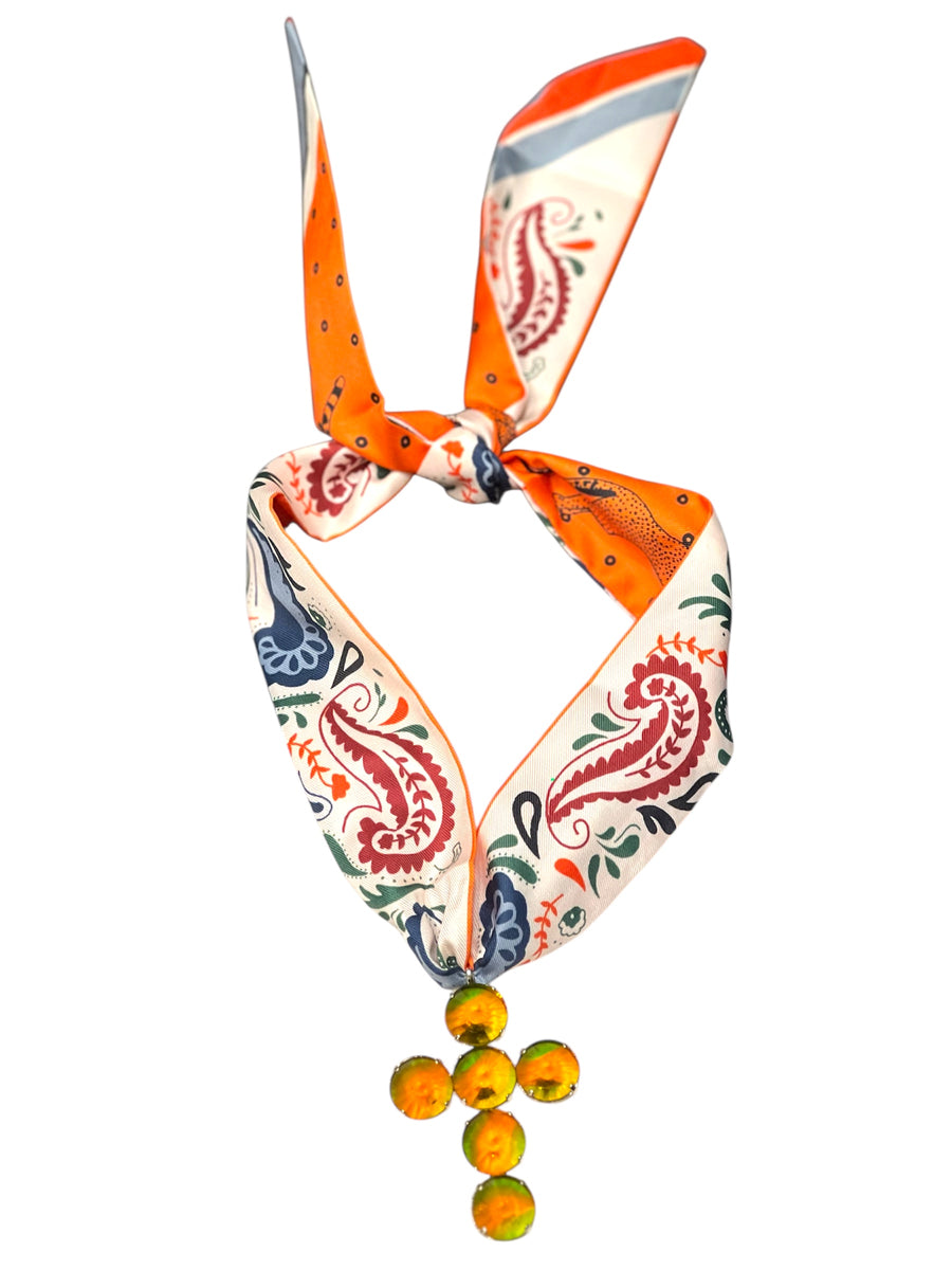 Collana foulard con croce topaz