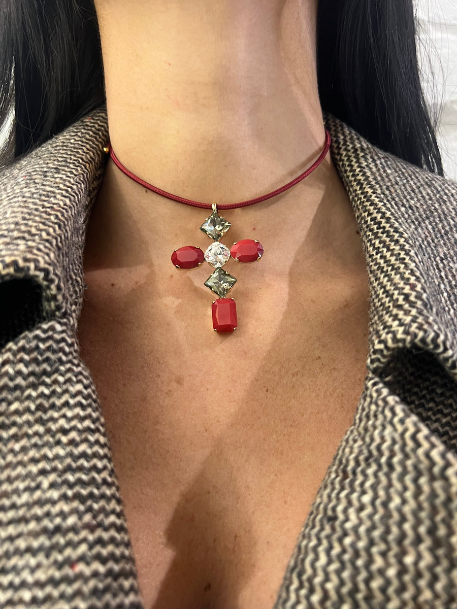 Collana Croce laccio magnetico