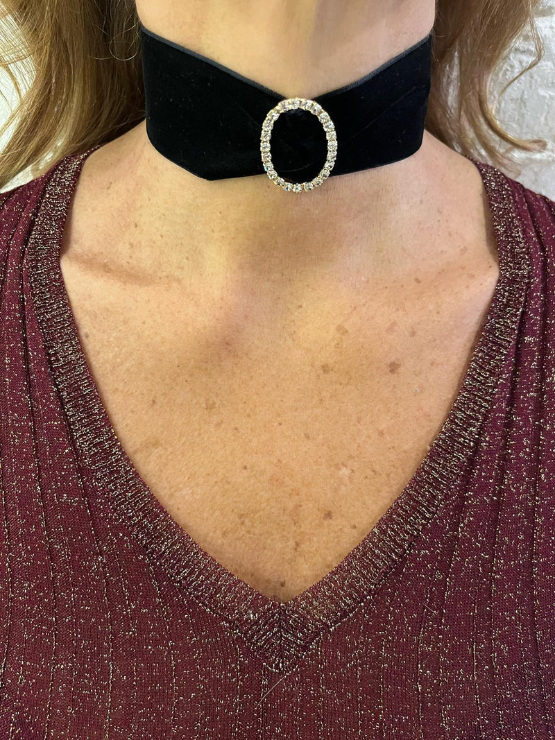 choker velluto con fibbia  ovale verticale